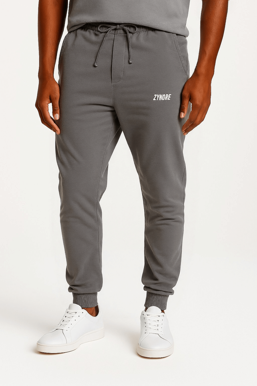 THE COTTON PIGMENT-DYED SWEATPANTS