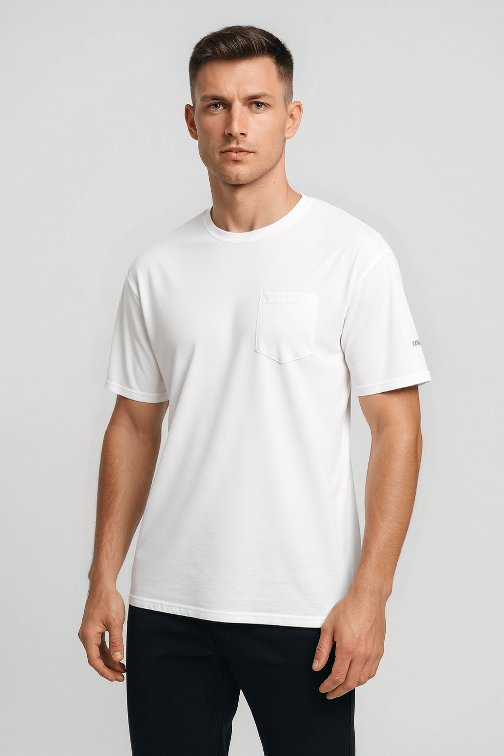 THE POCKET T-SHIRT