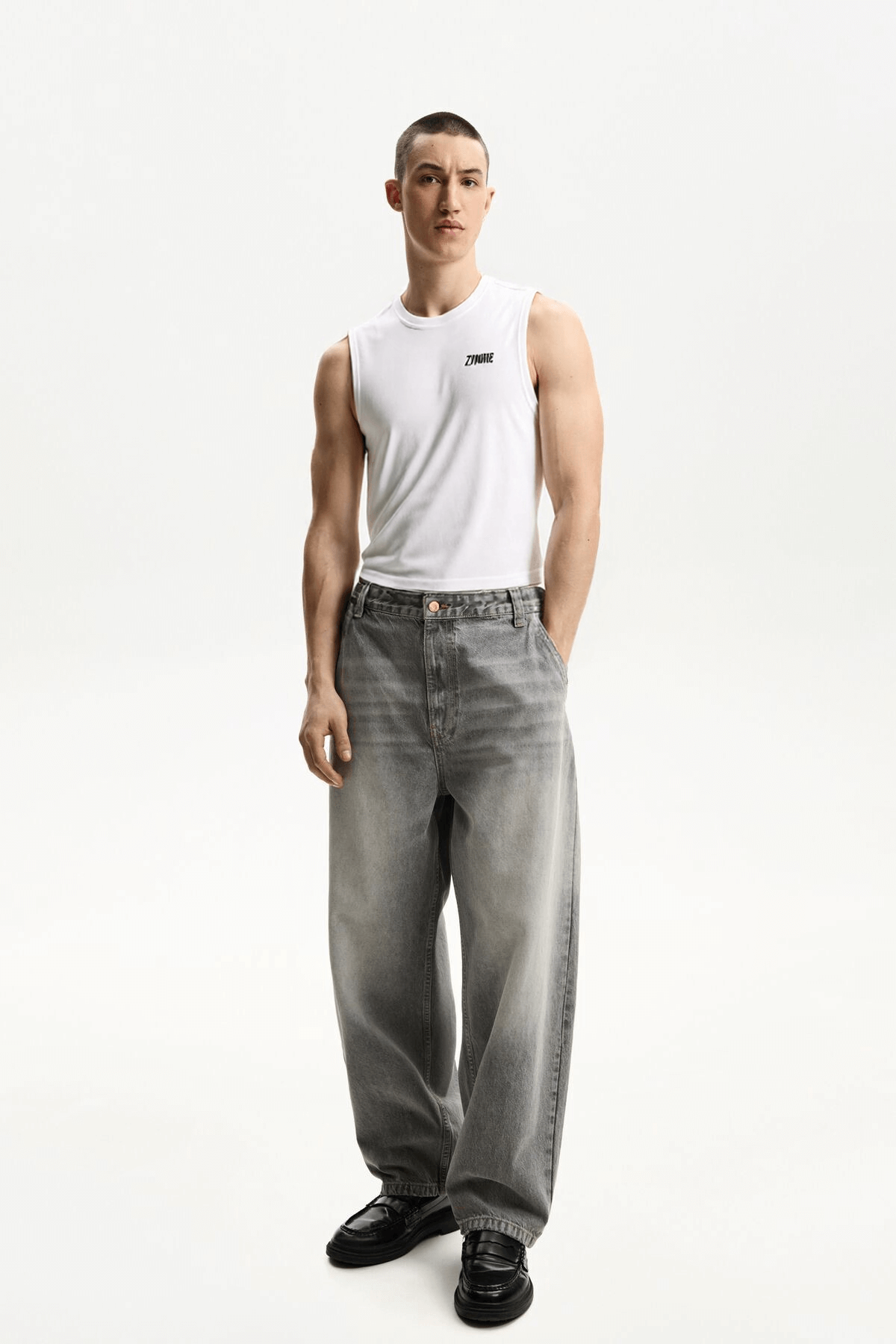 THE MODERN MUSCLE TEE
