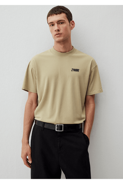 THE MONARCH HIGH NECK T-SHIRT