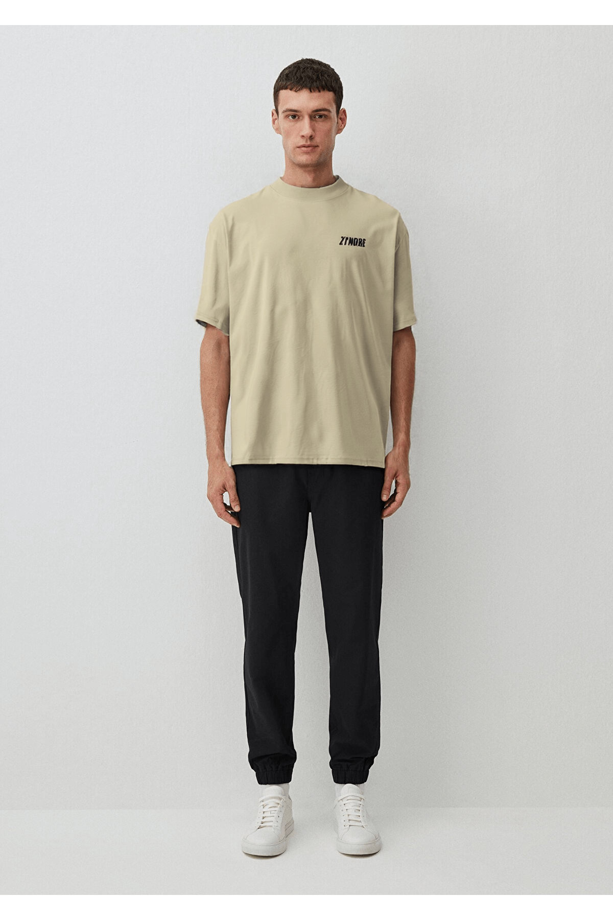 THE MONARCH HIGH NECK T-SHIRT
