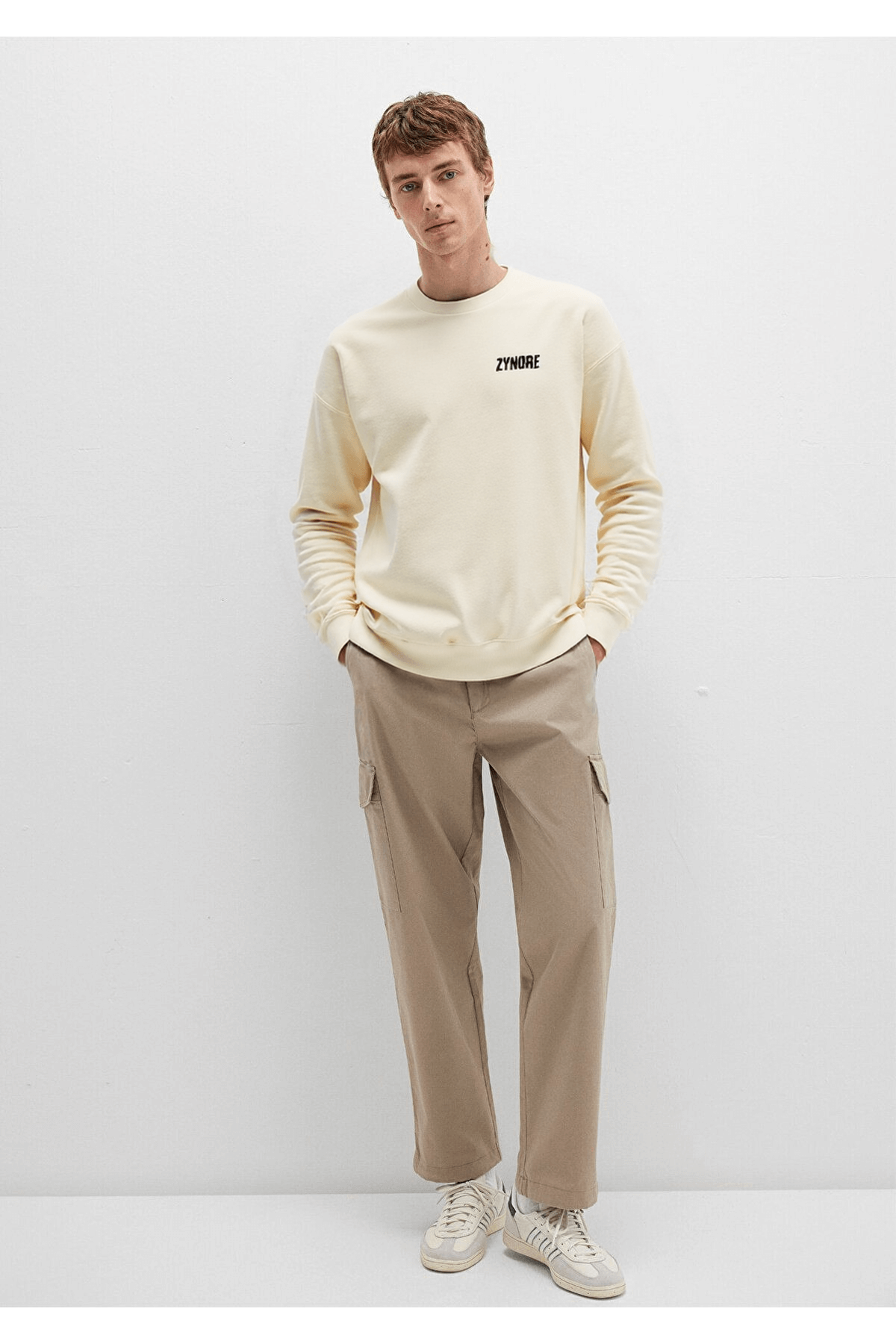 THE LEGEND SWEATSHIRT
