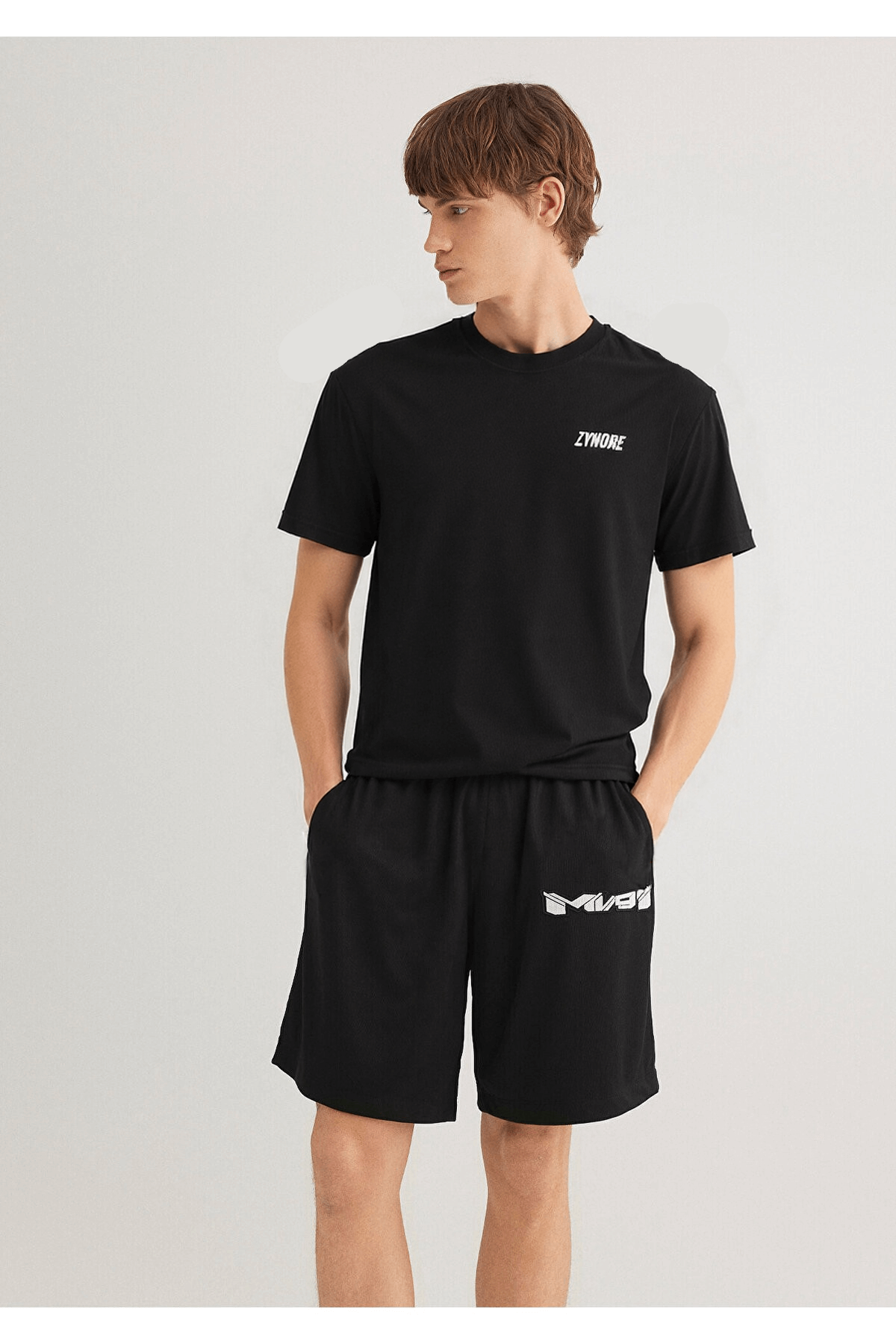 URBAN ARMOUR TEE