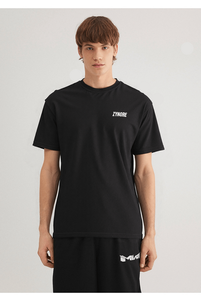 URBAN ARMOUR TEE