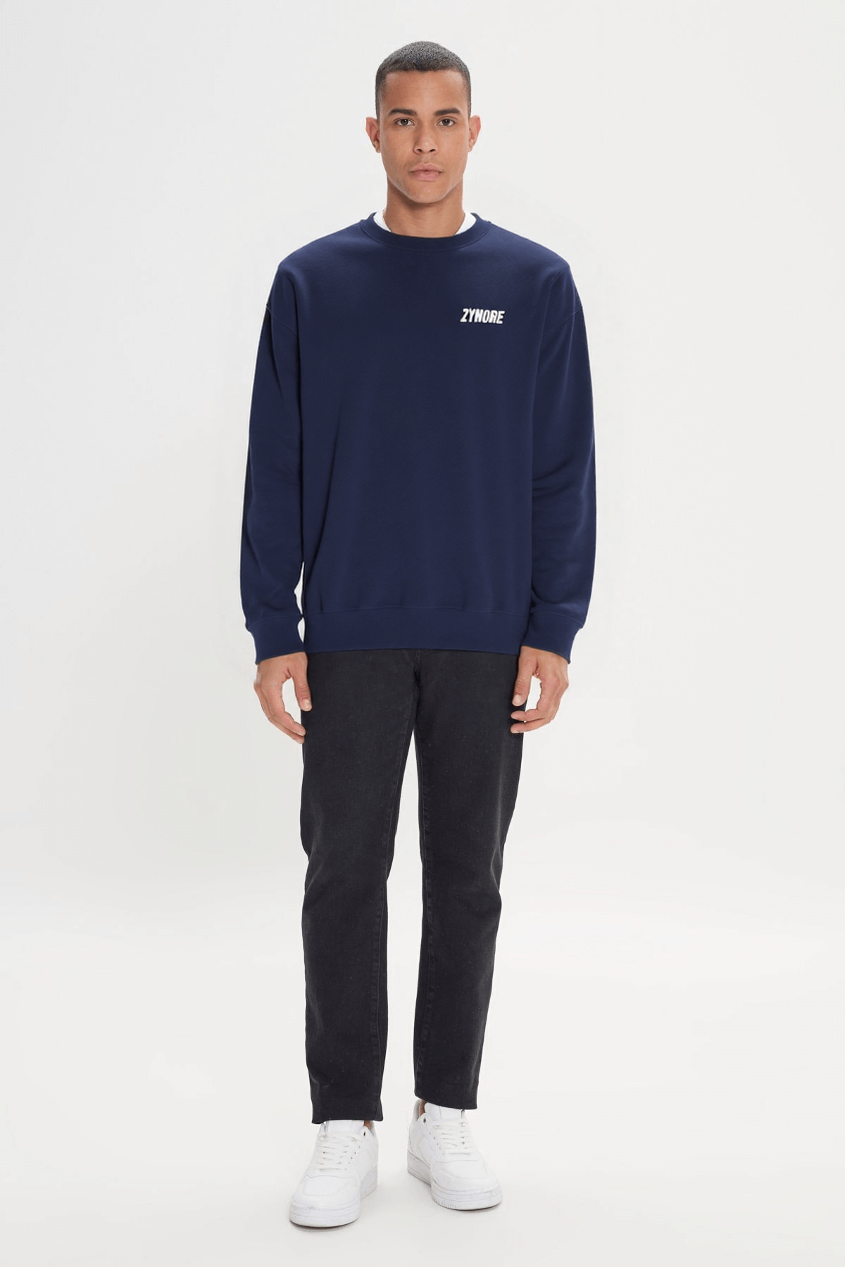 THE LEGEND SWEATSHIRT