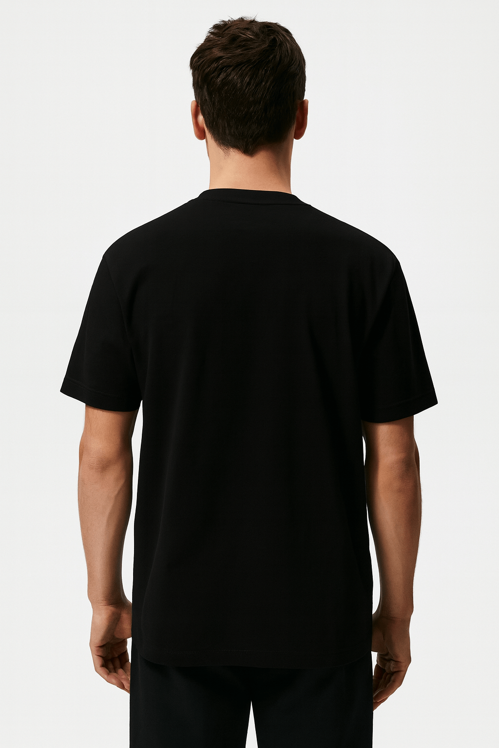 THE CLASSIC TEE