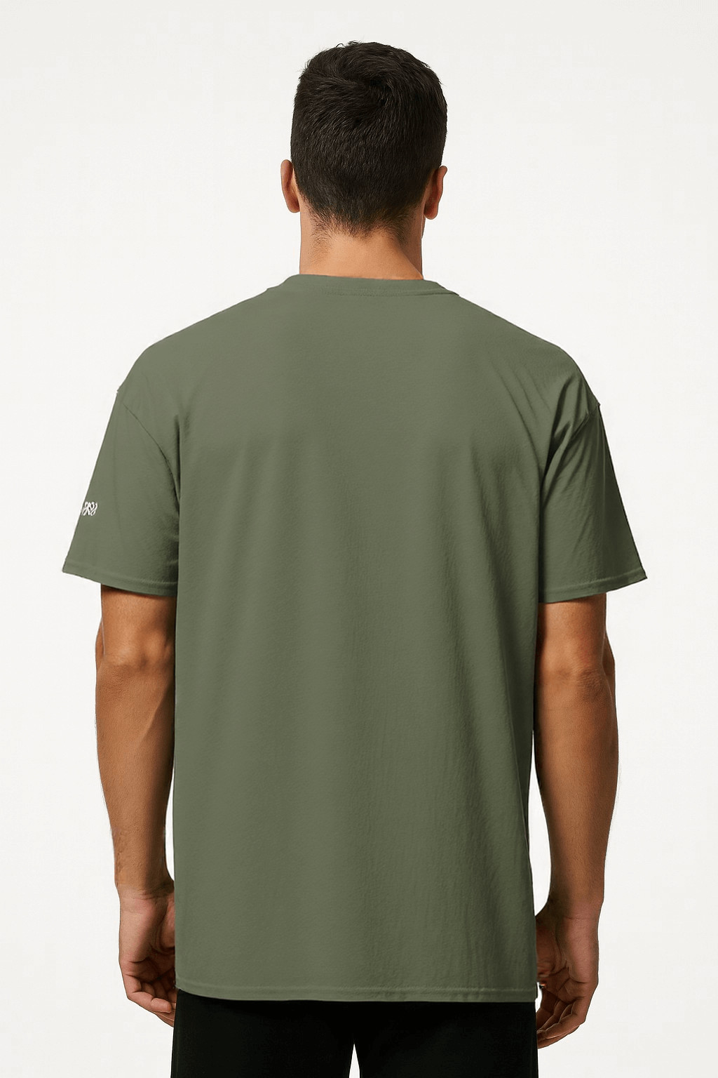THE CLASSIC TEE